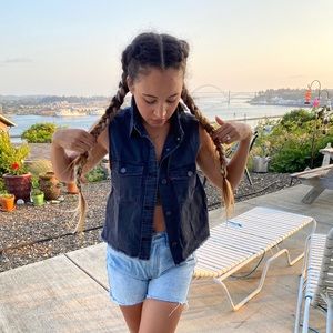 NWT Black Levi's Vest S/M - MSRP:$49.50